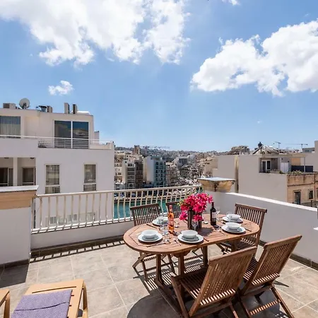 Seaspray 3 Bedroom Penthouse, With Large Terrace And Bbq *